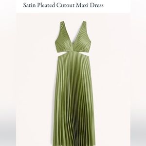 Abercrombie & Fitch Satin Pleated Maxi dress